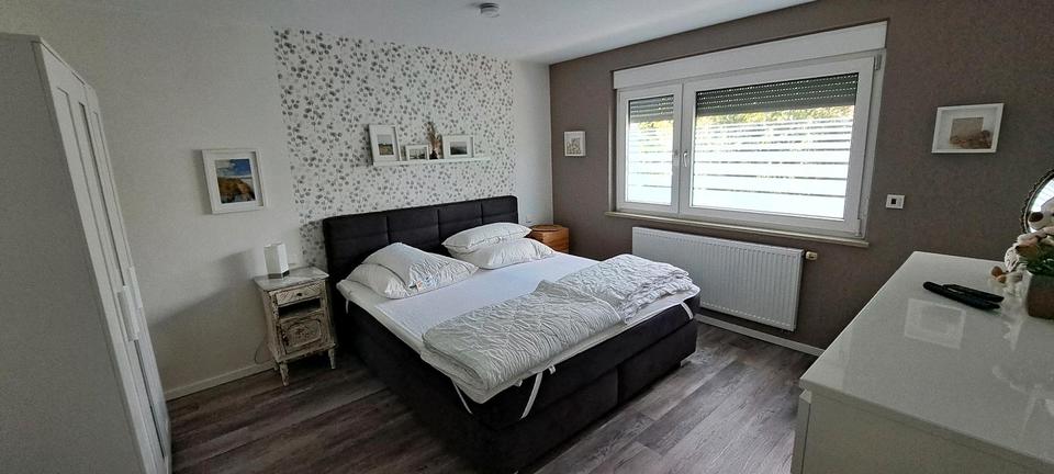 Etagenwohnung Bedburg - 2 Zimmer, 62 m&sup2;, 1.300&euro; | Angebot:26717855