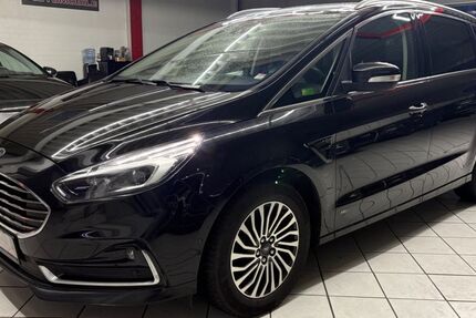 Ford S-Max 140.000 km 17.990 &euro; Leverkusen 51371