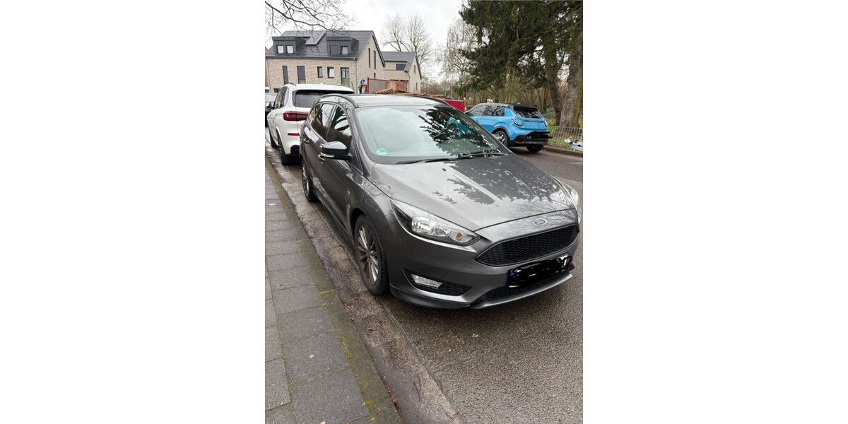 Ford Focus 69.000 km 10.300 &euro; Neuss 41472