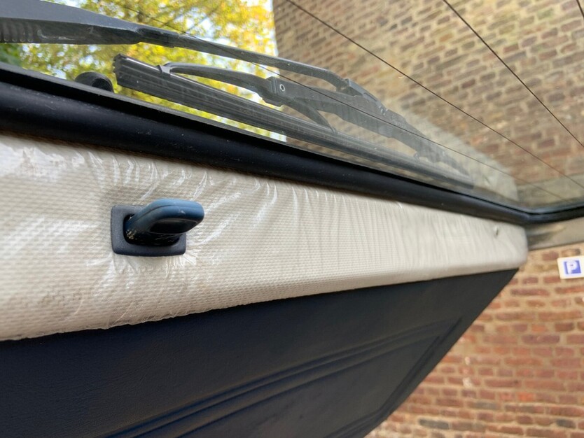 Mazda 929 II 190.000 km 8.300 € Düsseldorf 40213