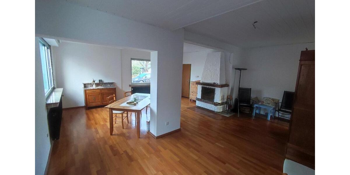 Einfamilienhaus Solingen Aufderhöhe - 5 Zimmer, 148 m&sup2;, 1.150&euro; | Angebot:26326630