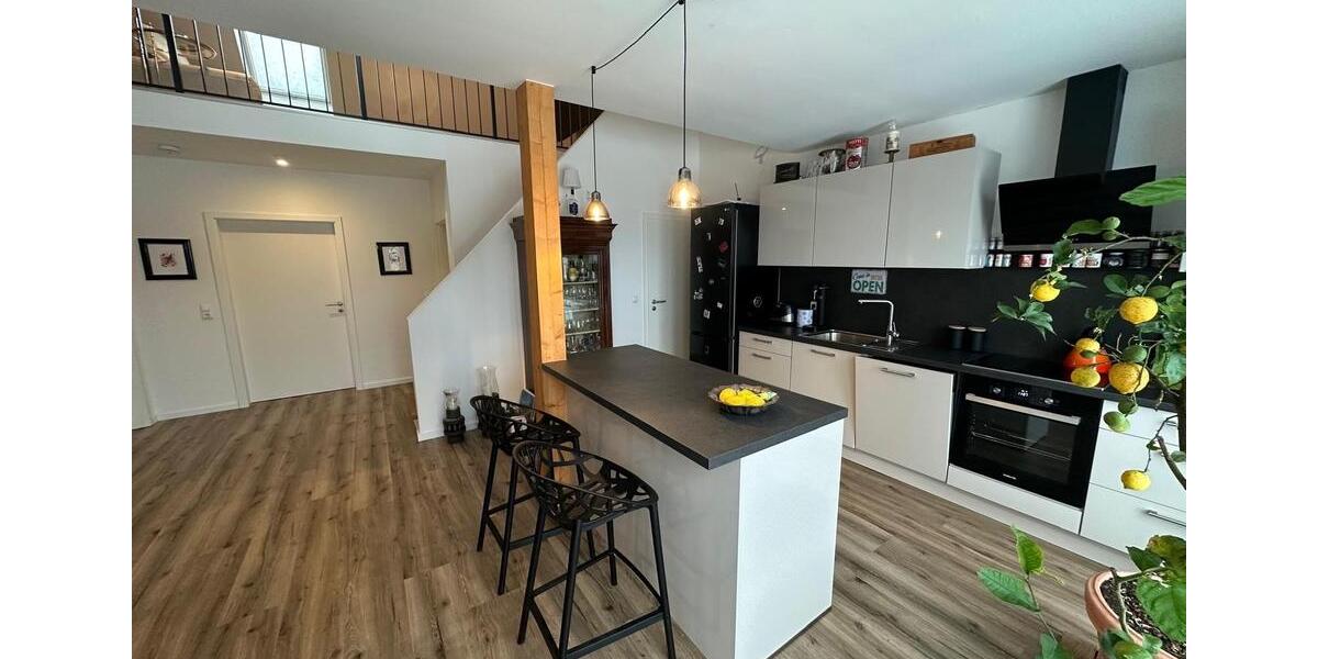 Dachgeschoßwohnung Hürth - 3 Zimmer, 103 m&sup2;, 1.580&euro; | Angebot:24619388