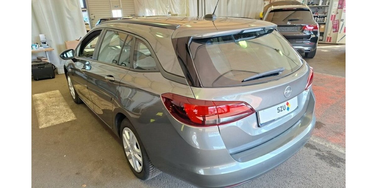 Opel Astra Klima Navi Temp CarPlay 1.Hd 28.000 km !!! 28.000 km 13.250 &euro; Erftstadt 50374