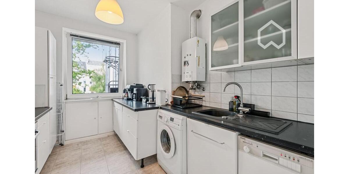 Etagenwohnung Düsseldorf Pempelfort - 2 Zimmer, 70 m&sup2;, 1.600&euro; | Angebot:26399867