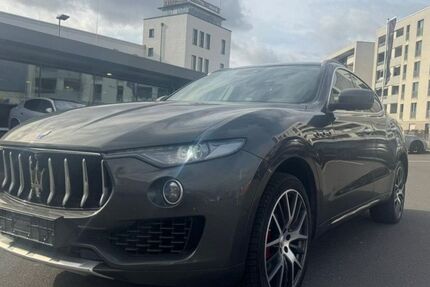 Maserati Levante 70.900 km 33.980 &euro; Köln 50829