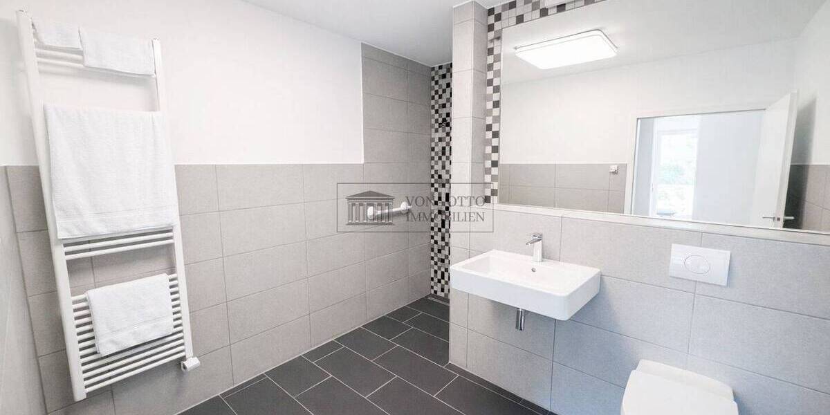 Etagenwohnung Köln Widdersdorf - 2 Zimmer, 83 m&sup2;, 447.000&euro; | Angebot:26451809
