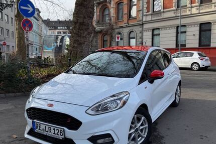 Ford Fiesta 133.000 km 8.598 &euro; Düsseldorf 40477