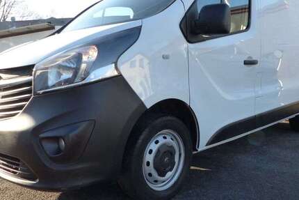 Opel Vivaro 98.500 km 14.850 € Solingen 42699