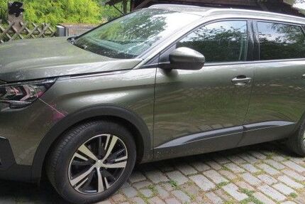 Peugeot 5008 36.900 km 17.900 &euro; Solingen 42653