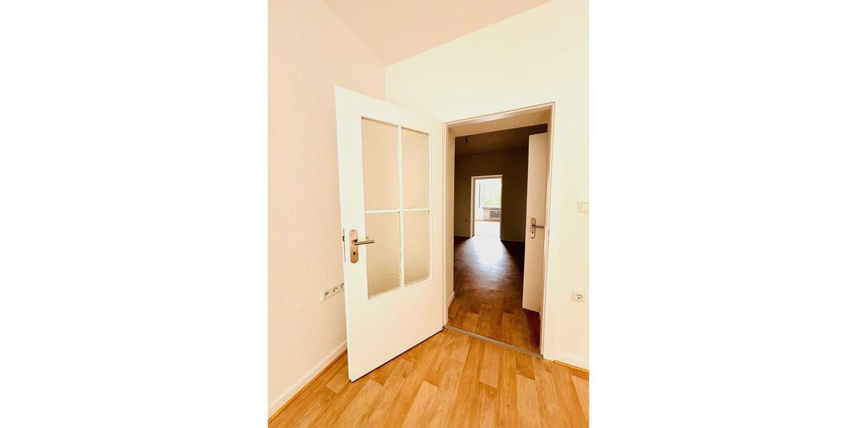 Etagenwohnung Düsseldorf Stadtmitte - 2.5 Zimmer, 70 m&sup2;, 1.050&euro; | Angebot:27161826