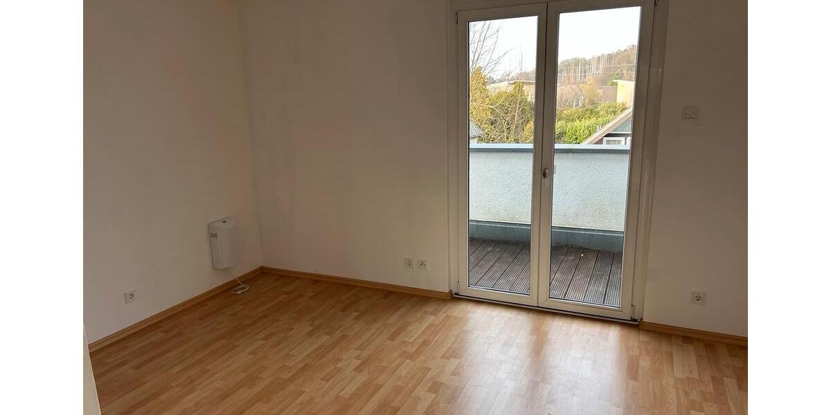 Einfamilienhaus Lohmar - 2 Zimmer, 73 m&sup2;, 950&euro; | Angebot:26381633