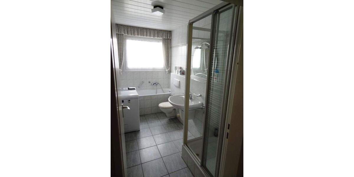 Etagenwohnung Leverkusen Wiesdorf - 4 Zimmer, 114 m&sup2;, 295.000&euro; | Angebot:25362347