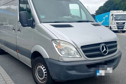 Mercedes-Benz Sprinter 306.000 km 9.000 &euro; Düsseldorf 40227