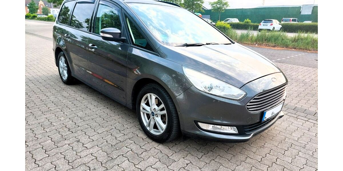 Ford Galaxy 119.794 km 14.300 &euro; Leverkusen 51371