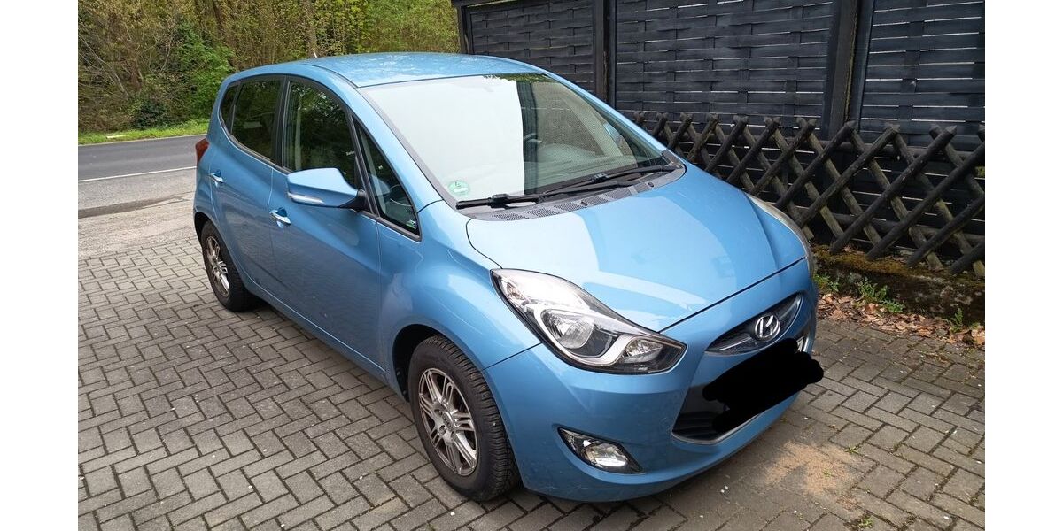 Hyundai ix20 101.000 km 6.200 &euro; Köln 51069