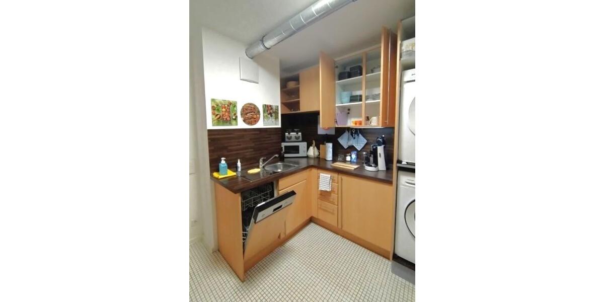 Mikro-Hotel in Köln voll genehmigter Beherbergungsbetrieb mit 8 Betten 4 Zimmern, studentisches Wohnen denkbar - Gewerbeobjekt Köln Mülheim | Angebot:22794810