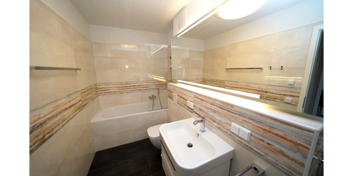 Hier lässt es sich leben! Moderne 2-Zimmer-Wohnung mit großem Sonnen-Balkon 2 zimmer