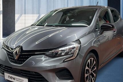 Renault Clio 21.467 km 14.912 &euro; Köln 50939