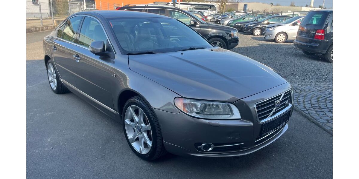 Volvo S80 316.000 km 11.990 &euro; Wesseling - Köln 50389
