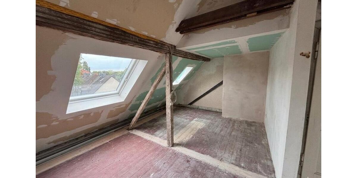 Mehrfamilienhaus, Wohnhaus Düsseldorf Stadtbezirk 9 - 6 Zimmer, 214 m&sup2;, 799.000&euro; | Angebot:26409482