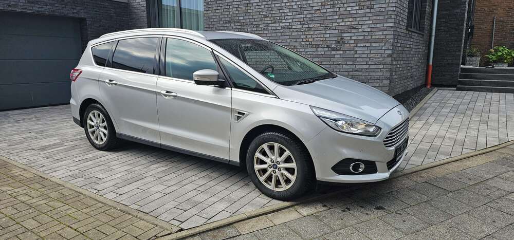 Ford S-Max 108.030 km 14.990 € Grevenbroich 41517