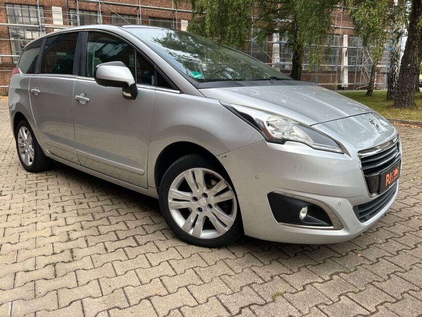 Peugeot 5008 173.000 km 4.690 € köln 51069
