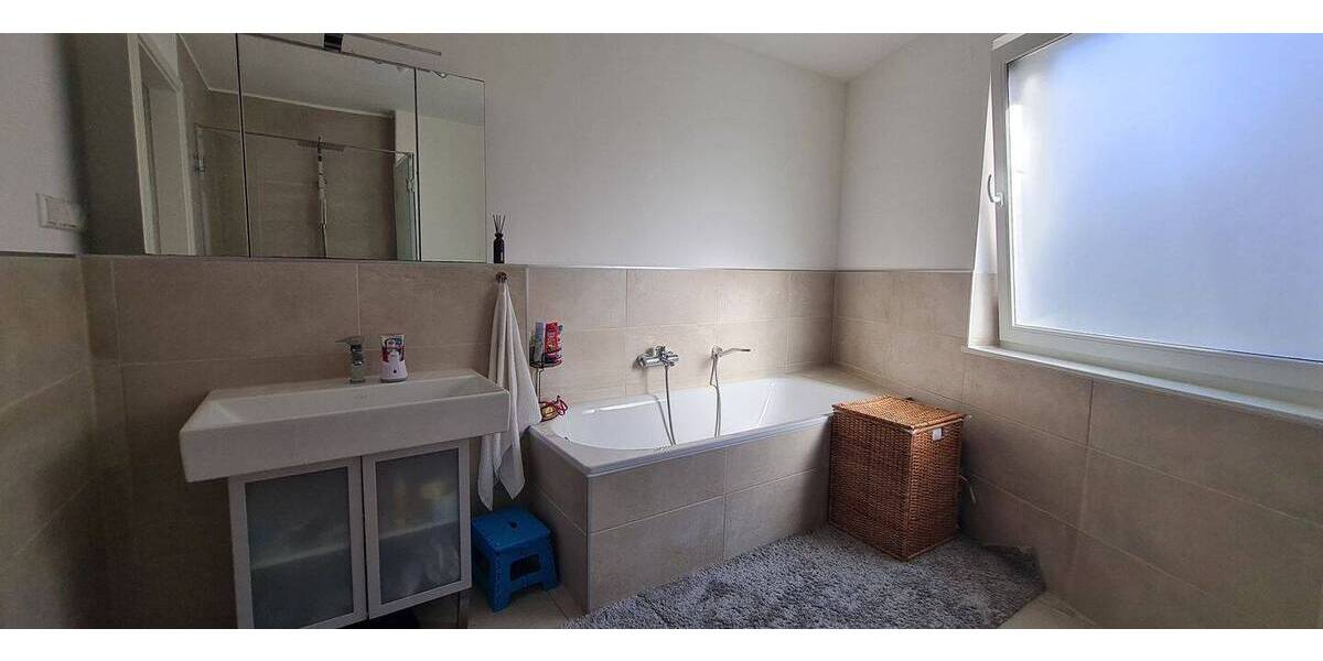 Etagenwohnung Haan - 4 Zimmer, 116 m&sup2;, 580.000&euro; | Angebot:23942157