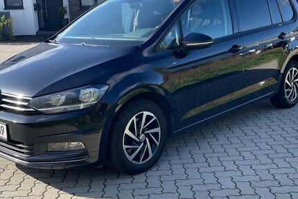 VW Touran 166.500 km 15.450 &euro; Neuss 41472