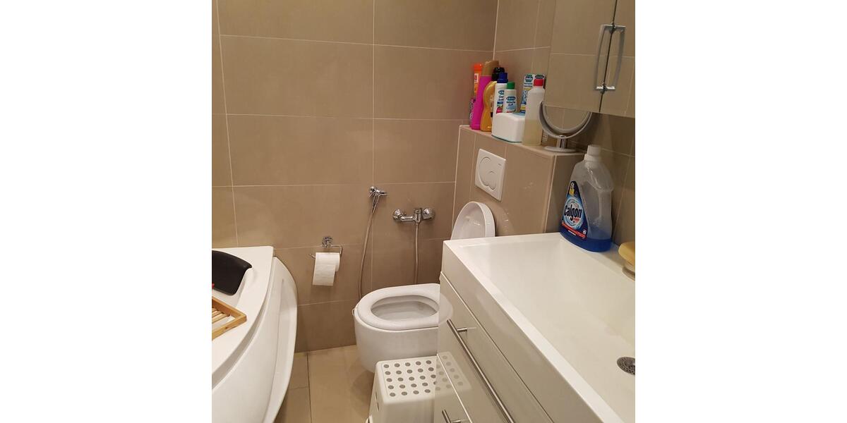 Privat! Keine Provision! 4-Zimmer, kernsaniert, sofort frei! 4 zimmer