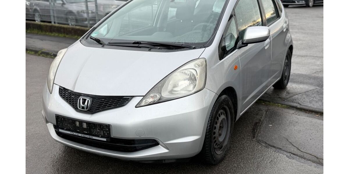 Honda Jazz 181.000 km 3.850 &euro; Hilden 40721