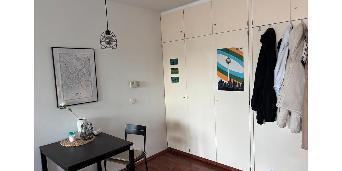 Dachgeschoßwohnung Köln Mülheim - 1 Zimmer, 33 m&sup2;, 750&euro; | Angebot:26416908