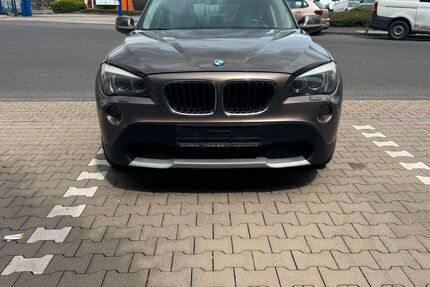 BMW X1 195.000 km 6.600 &euro; Köln 51107