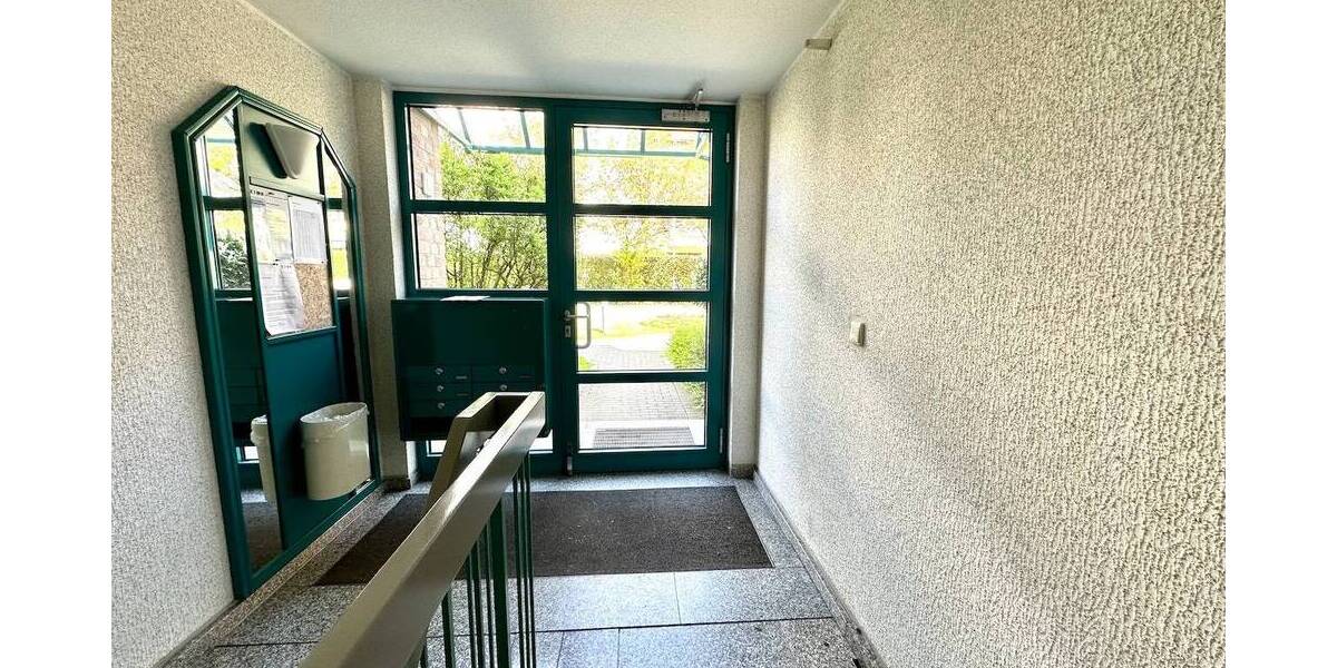 Etagenwohnung Neuss Augustinusviertel - 2 Zimmer, 67 m&sup2;, 225.000&euro; | Angebot:26376581
