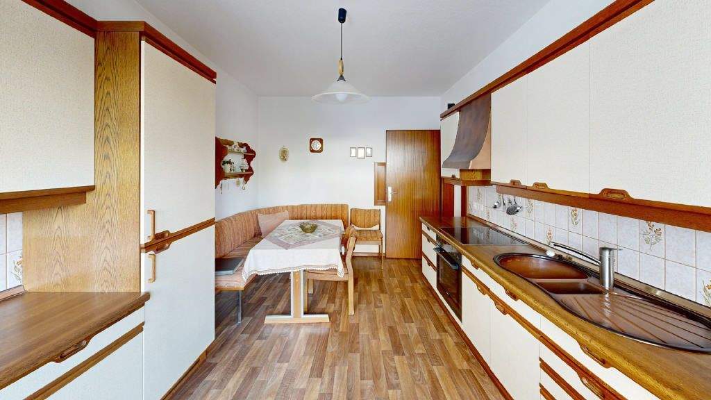 Einfamilienhaus Erftstadt Lechenich - 8 Zimmer, 226 m&sup2;, 535.000&euro; | Angebot:24915726