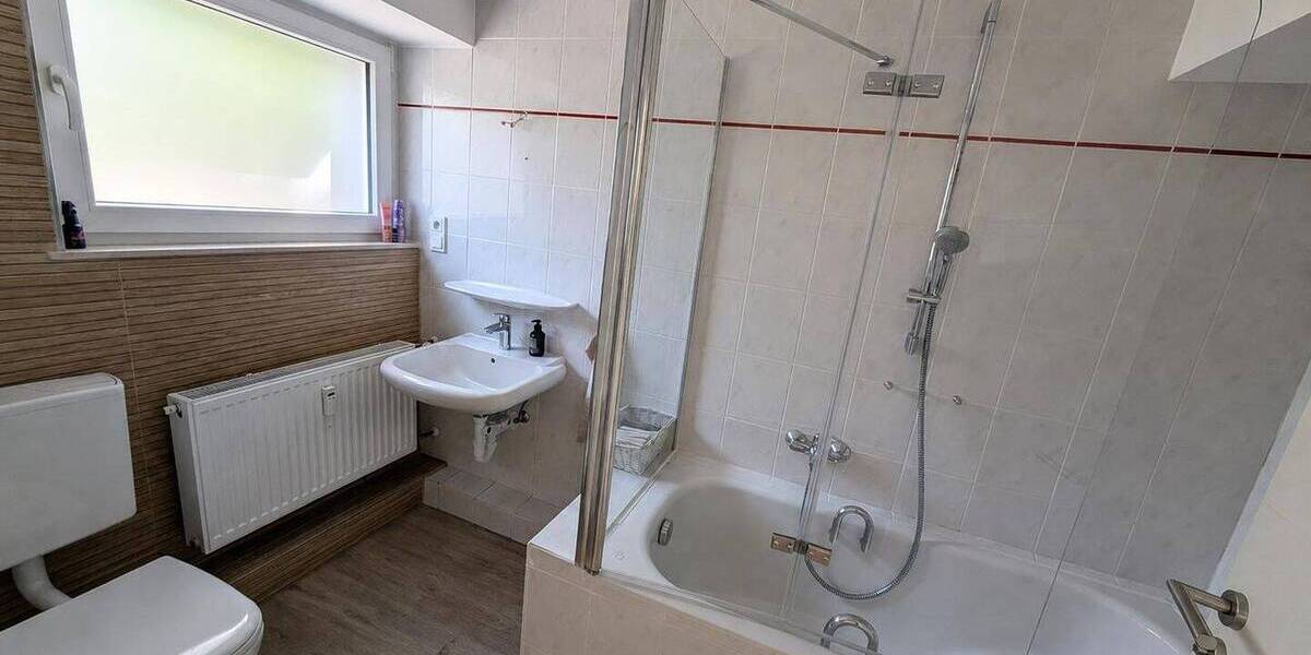 Mehrfamilienhaus, Wohnhaus Erftstadt Lechenich - 7 Zimmer, 211 m&sup2;, 895.000&euro; | Angebot:26570469