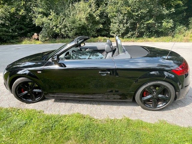 Audi TT 129.800 km 13.990 € Bergisch Gladbach 51427