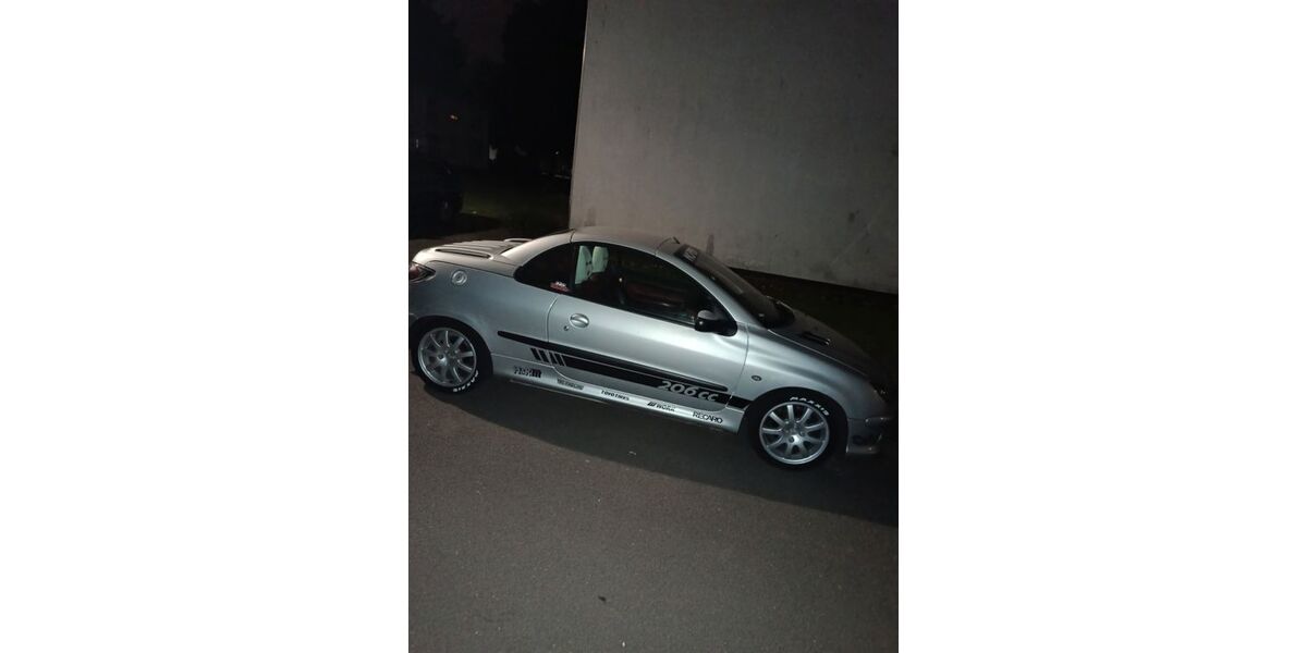 Peugeot 206 160.000 km 1.999 &euro; Wesseling 50389