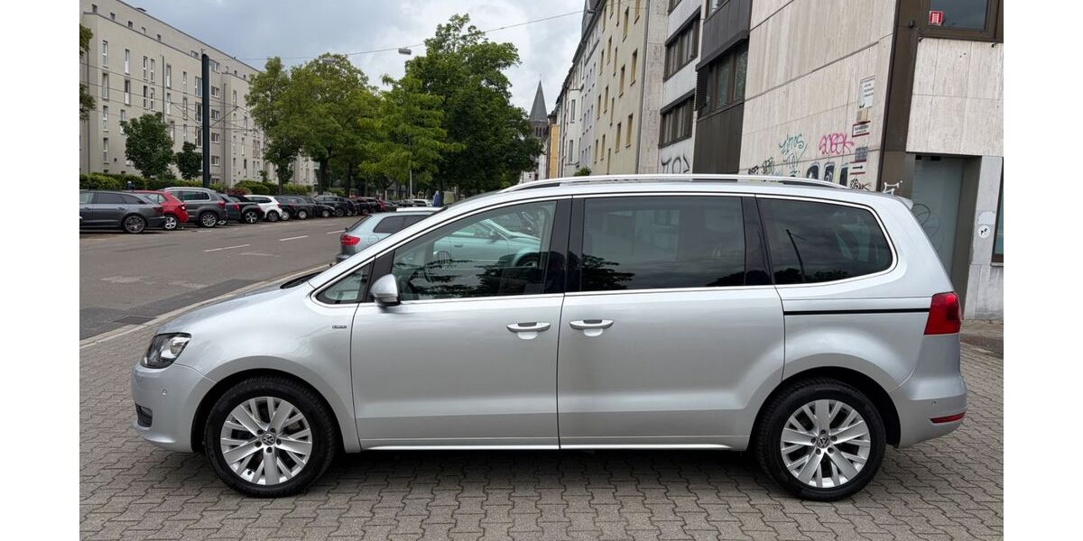VW Sharan 223.000 km 9.950 &euro; Düsseldorf 40468