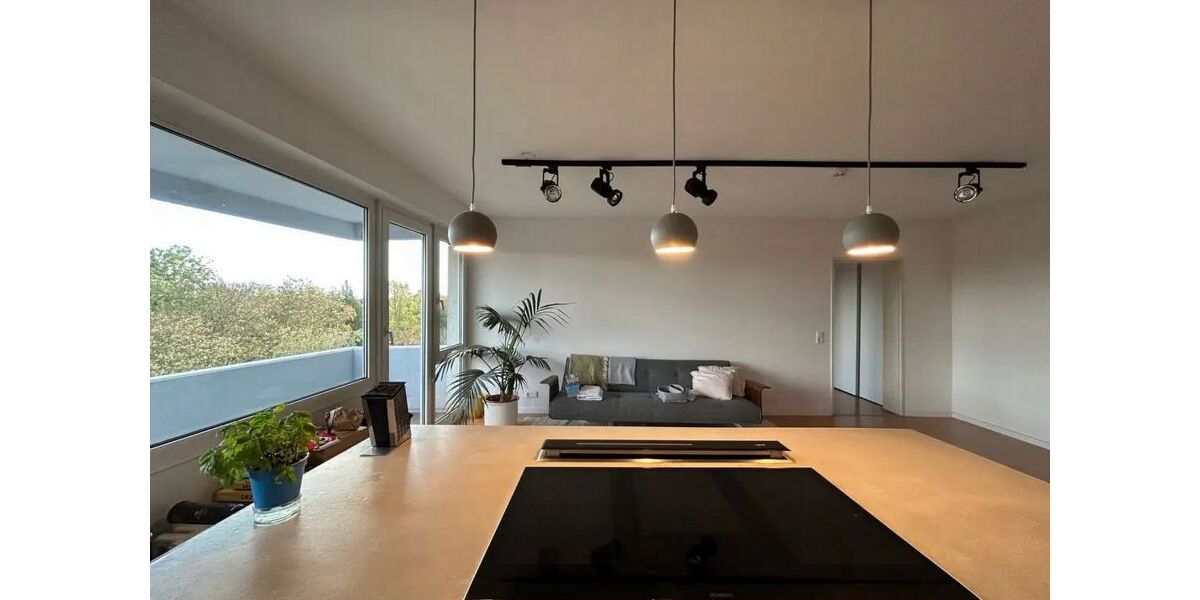 2-Zimmer-Wohnung mit Balkon im 6. OG - Köln-Weiden - Etagenwohnung Köln Lindenthal | Angebot:25647380