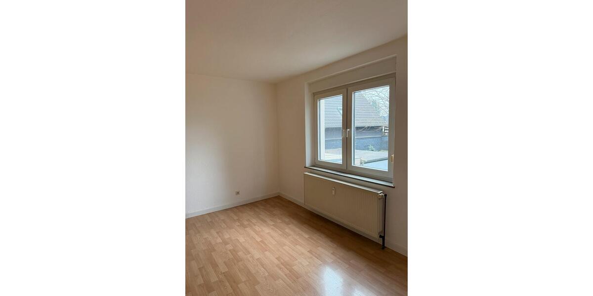 Erdgeschoßwohnung Solingen Wald - 2 Zimmer, 58 m&sup2;, 580&euro; | Angebot:25545161