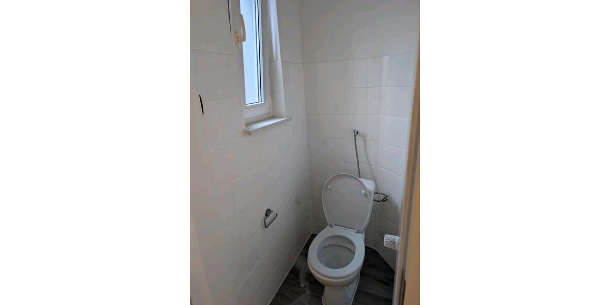 Erdgeschoßwohnung Bergheim - 2 Zimmer, 40 m&sup2;, 870&euro; | Angebot:26351652