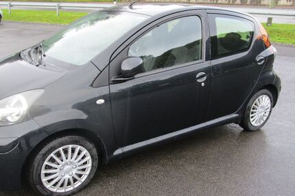 Toyota Aygo (X) 136.000 km 3.950 &euro; Overath 51491