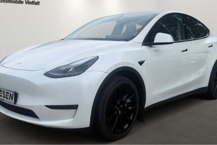 Tesla Model Y 70.444 km 35.990 &euro; Neuss 41464