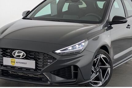 Hyundai i30 1.100 km 26.660 &euro; Düsseldorf 40599