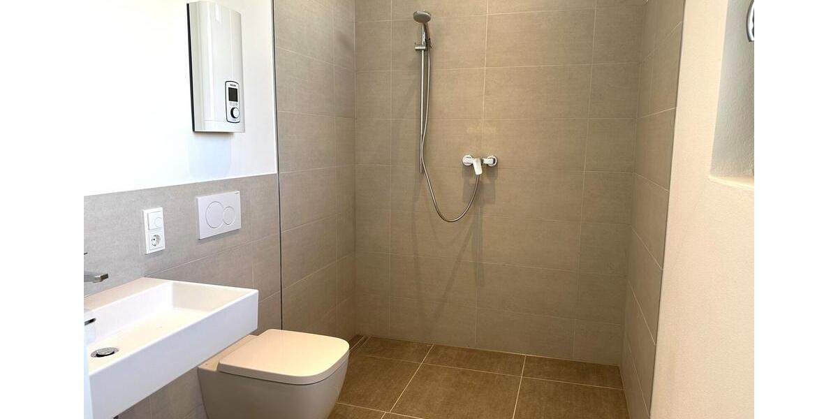 Sanierte Traum-Mietanlage mit hellem, charmanten Wohnambiente! 2 zimmer