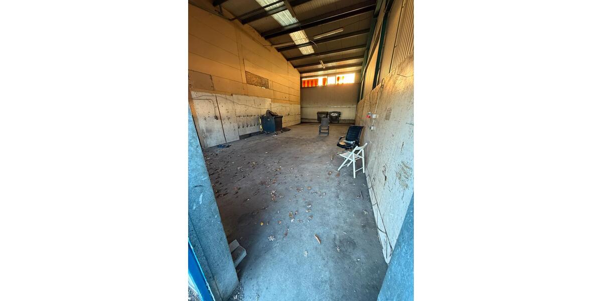 Lagerhalle, Lager, Freifläche, Autohandel, Stellplatz zimmer