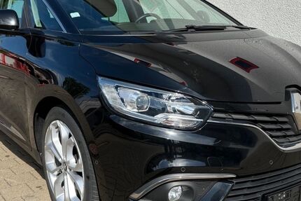 Renault Scenic 138.000 km 8.390 &euro; Bergisch Gladbach 51467