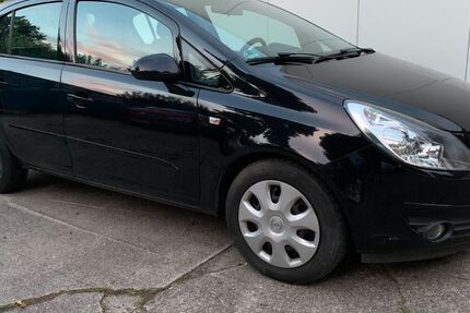 Opel Corsa 159.876 km 3.195 € Köln 51107