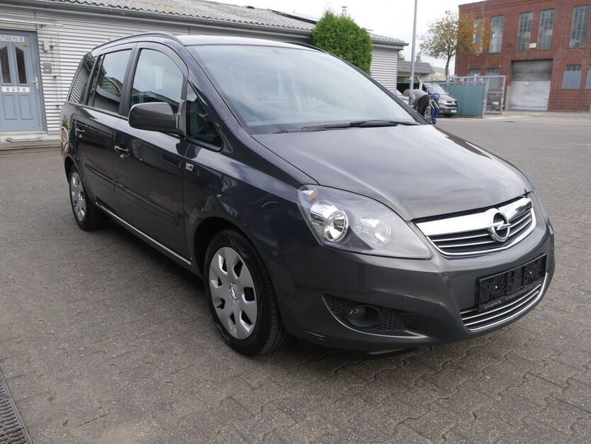 Opel Zafira 114.000 km 6.890 € Düsseldorf 40233