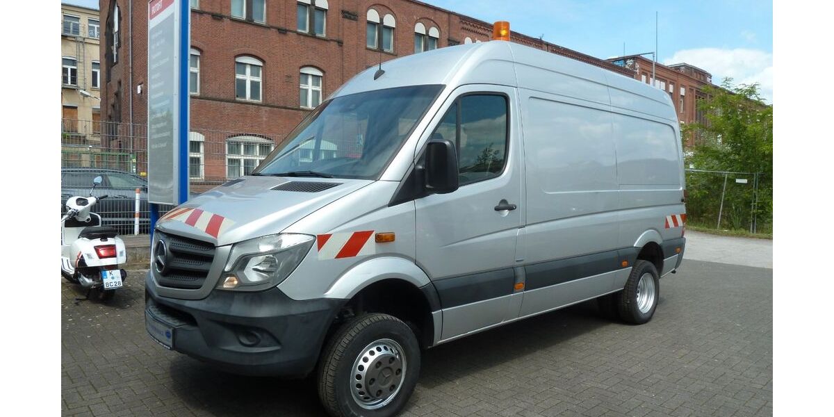 Mercedes-Benz Sprinter 187.711 km 23.900 &euro; Köln 51063